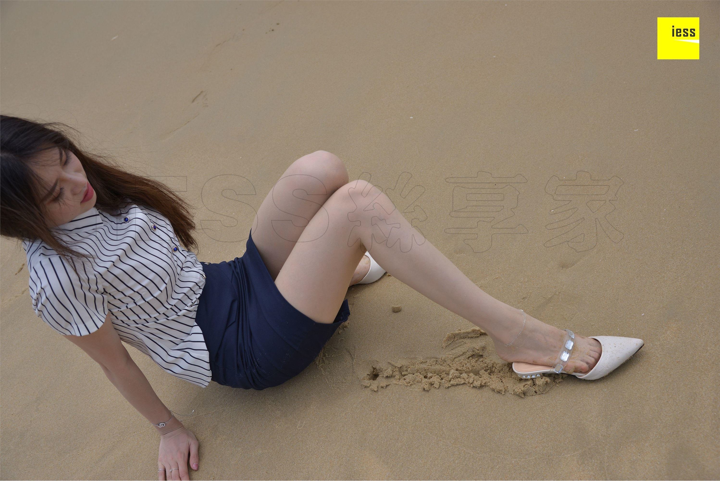 IESS异思趣向  2018.07.18《魔鬼周三》特刊28期：佳佳 沙滩制服·丝享家Ⅱ